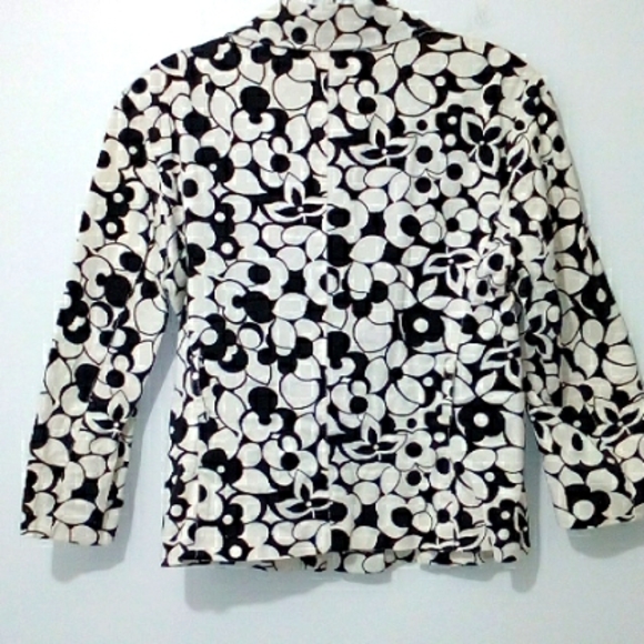 White black floral print fitted blazer jacket - Picture 5 of 5